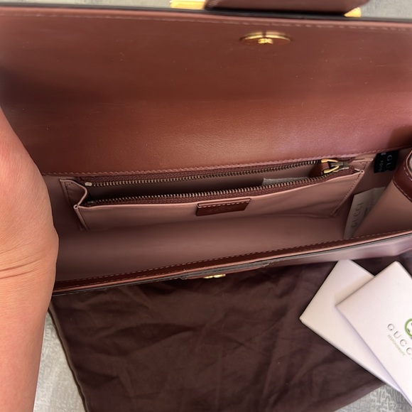 Gucci Leather Clutch - Picture 9 of 16
